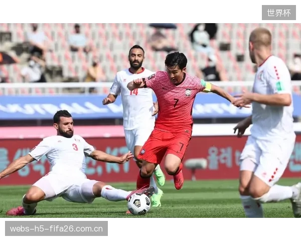 中亚德比再度上演,乌兹别克斯坦欲破12年正赛不胜伊朗魔咒。 中亚德比再度上演,乌兹别克斯坦欲破12年正赛不胜伊朗魔咒。